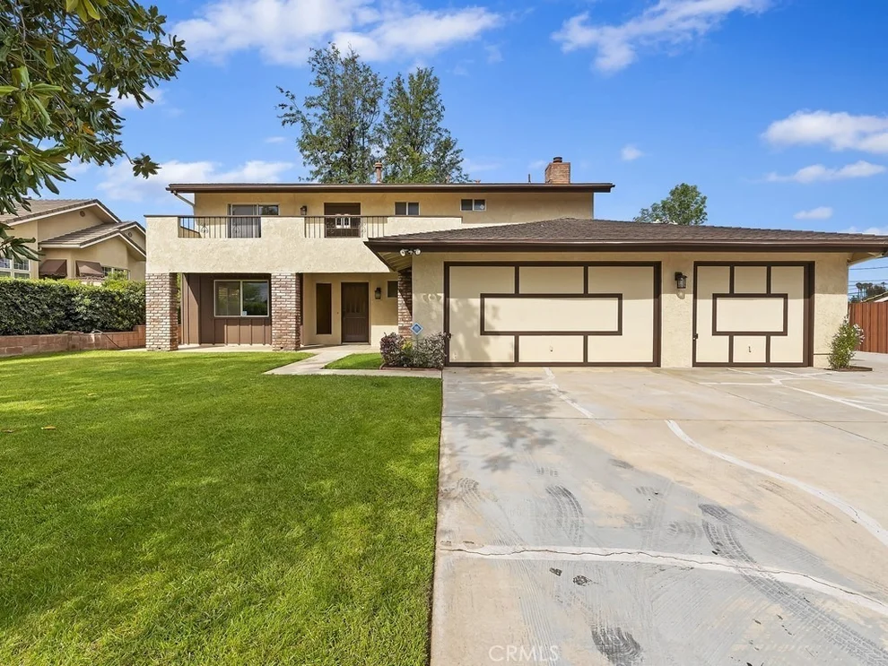 Unit for sale at 20027 Rockwell Road, Corona, CA 92881