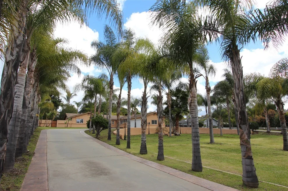 Unit for sale at 747 Vista Grande Rd, El Cajon, CA 92019