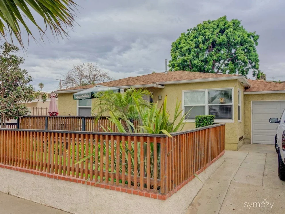 Unit for sale at 1544 Missouri St, San Diego, CA 92109