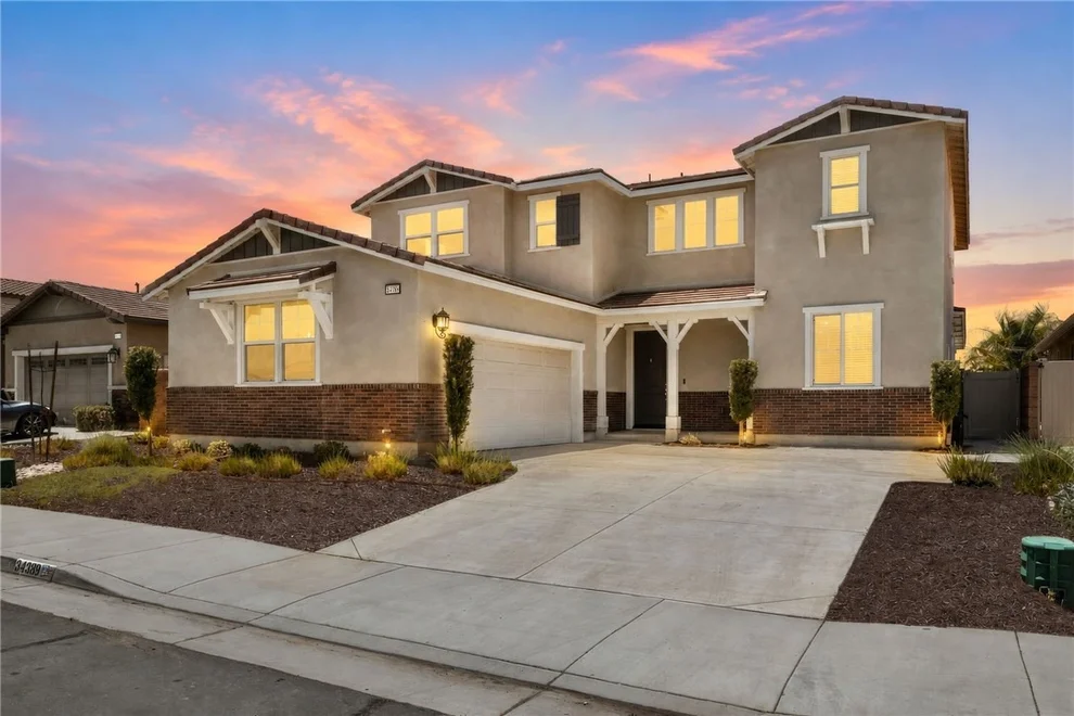 Unit for sale at 34389 Blairwood Street, Murrieta, CA 92563