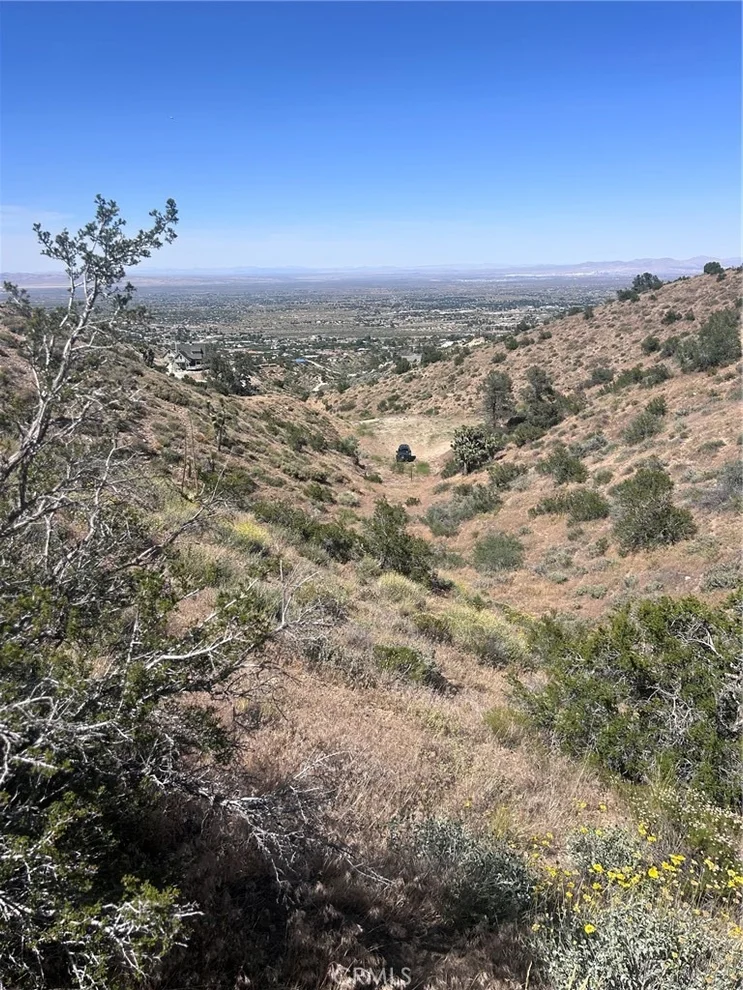 Unit for sale at 0 Jack Frost, Pinon Hills, CA 92372