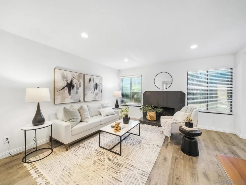 Unit for sale at 140 E El Norte Pkwy, Escondido, CA 92026