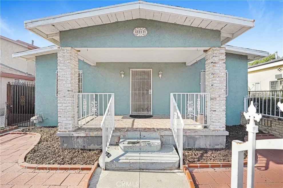 Unit for sale at 2217 Mortimer Avenue, Huntington Park, CA 90255