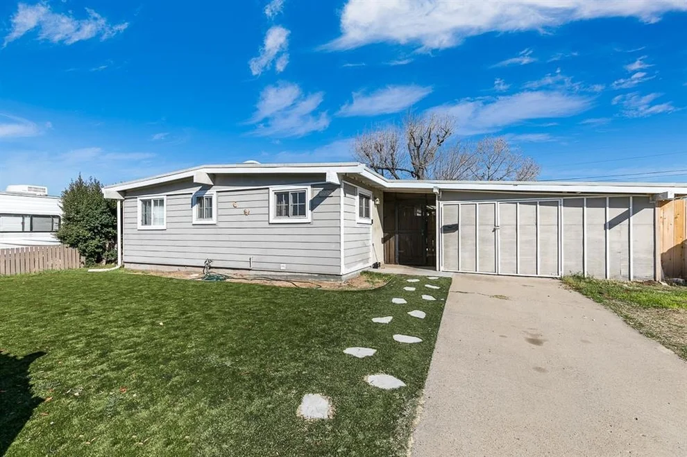 Unit for sale at 213 S Gina Ave, El Cajon, CA 92019