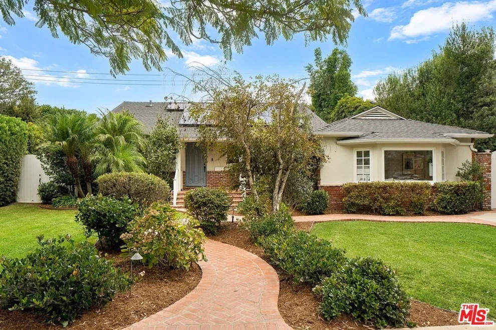 Unit for sale at 3200 Stoner Avenue, Los Angeles, CA 90066