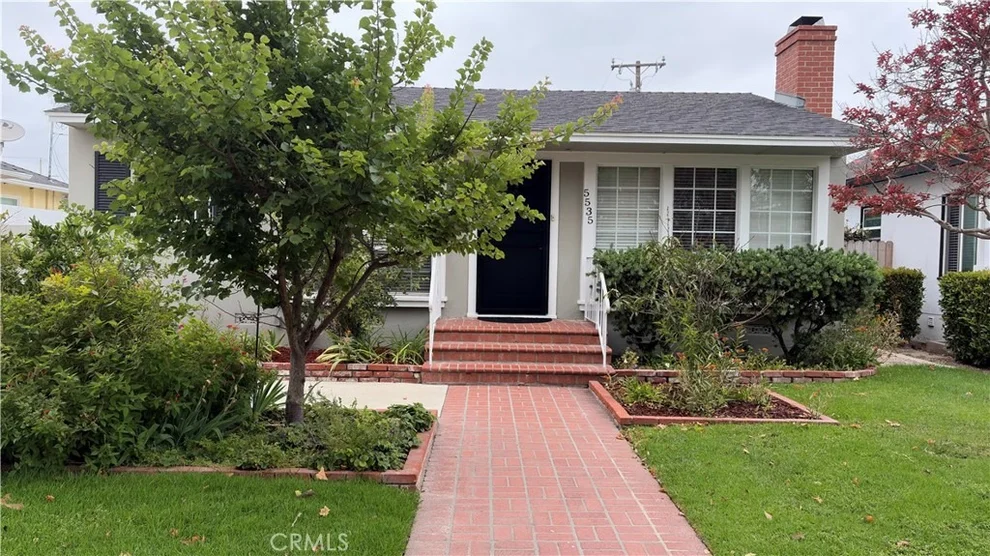 Unit for sale at 5535 E Mezzanine Way E, Long Beach, CA 90808
