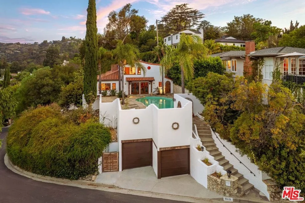 Unit for sale at 15012 Del Gado Drive, Sherman Oaks, CA 91403