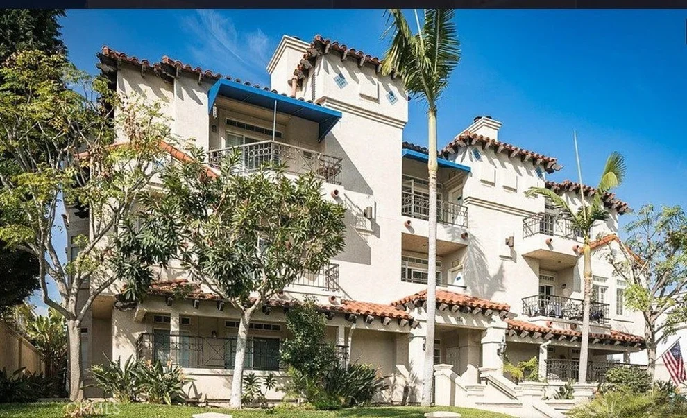 Unit for sale at 344 Orange Avenue, Coronado, CA 92118
