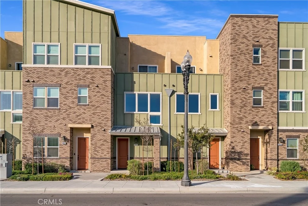 Unit for sale at 4968 Arrow, Montclair, CA 91763