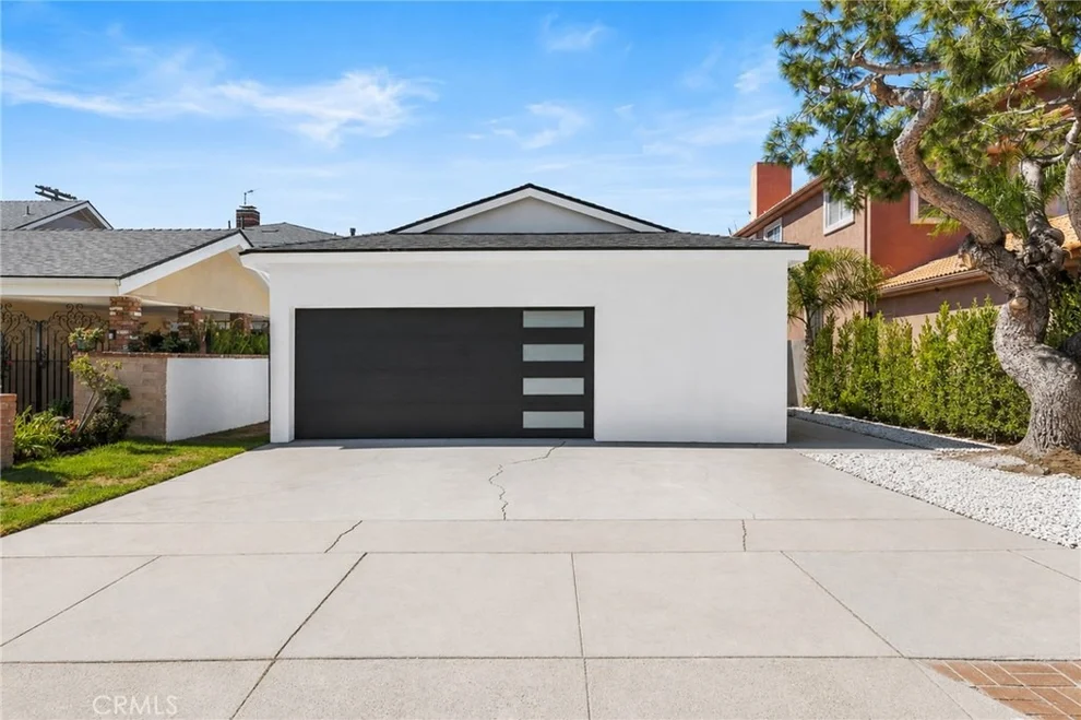Unit for sale at 7839 W 80th Street, Playa Del Rey, CA 90293
