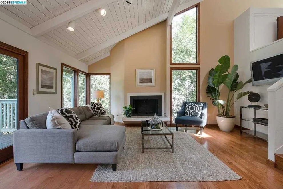 Unit for sale at 6585 LONGWALK DR, Oakland, CA 94611