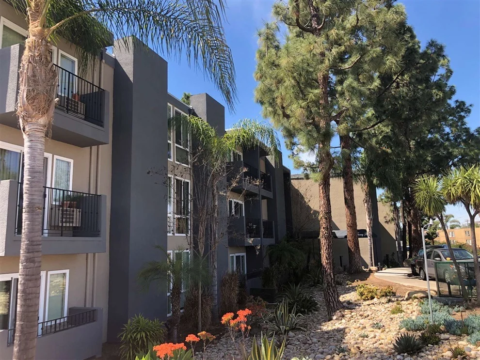 Unit for sale at 4860 Rolando Ct, San Diego, CA 92115
