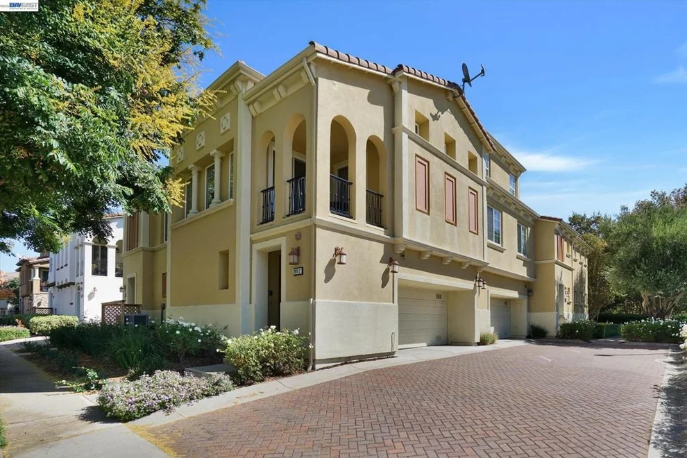 Unit for sale at 2811 Quarryhill Ave, Livermore, CA 94551