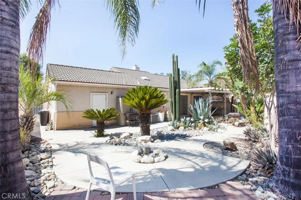 Unit for sale at 316 Oakview Drive, Azusa, CA 91702
