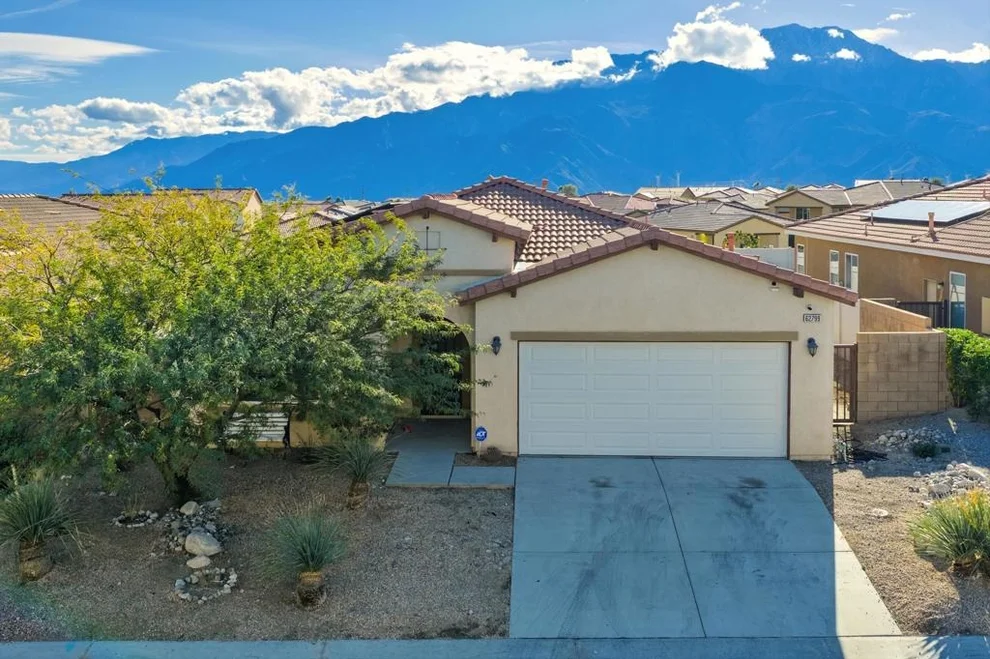 Unit for sale at 62799 N Crescent Street, Desert Hot Springs, CA 92240