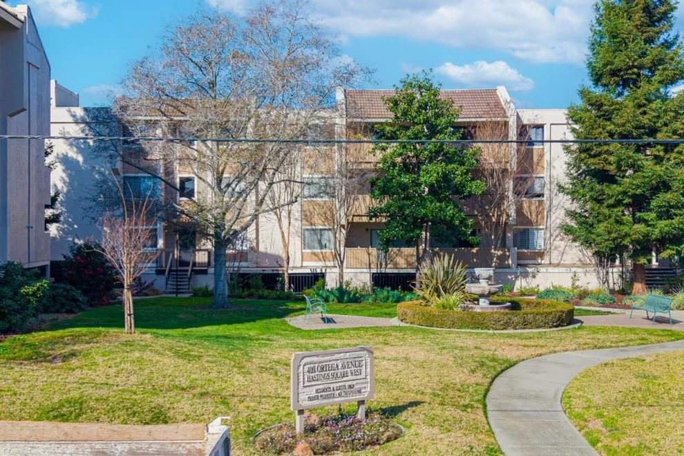 Unit for sale at 400 Ortega Avenue, Mountain View, CA 94040