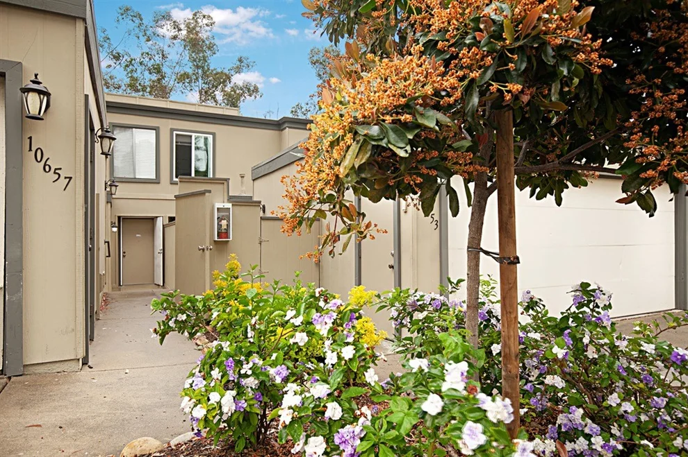 Unit for sale at 10657 Caminito Memosac, San Diego, CA 92131
