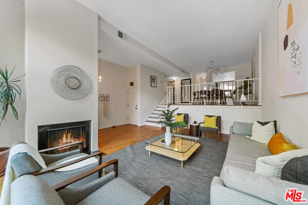 Unit for sale at 11260 OVERLAND Avenue, Culver City, CA 90230