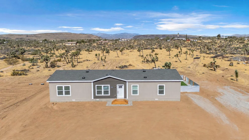 Unit for sale at 3470 Warren Vista Avenue, Yucca Valley, CA 92284