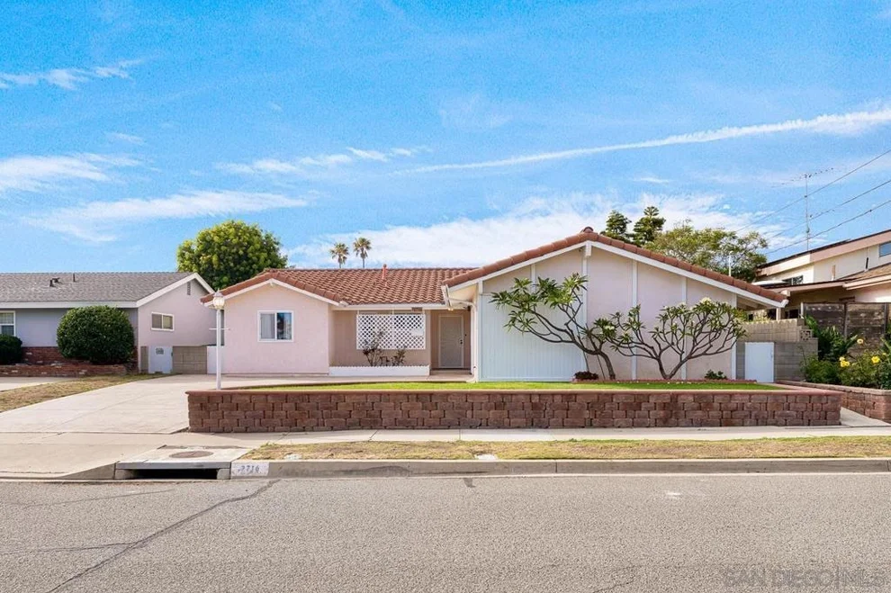 Unit for sale at 2716 Nansen Ave, San Diego, CA 92122
