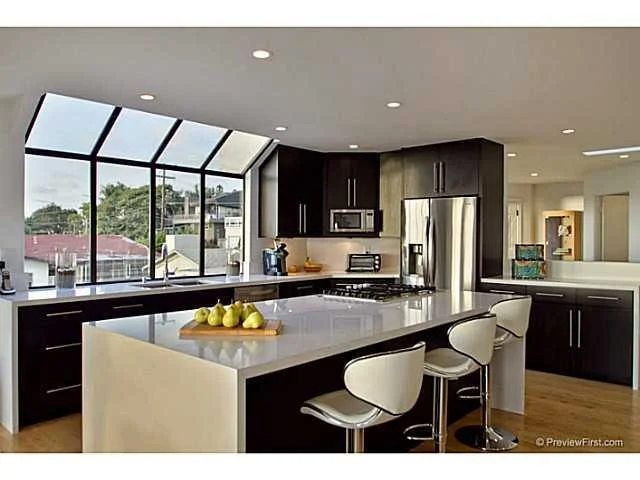 Unit for sale at 2192 Cambridge Avenue, Cardiff By The Sea, CA 92007
