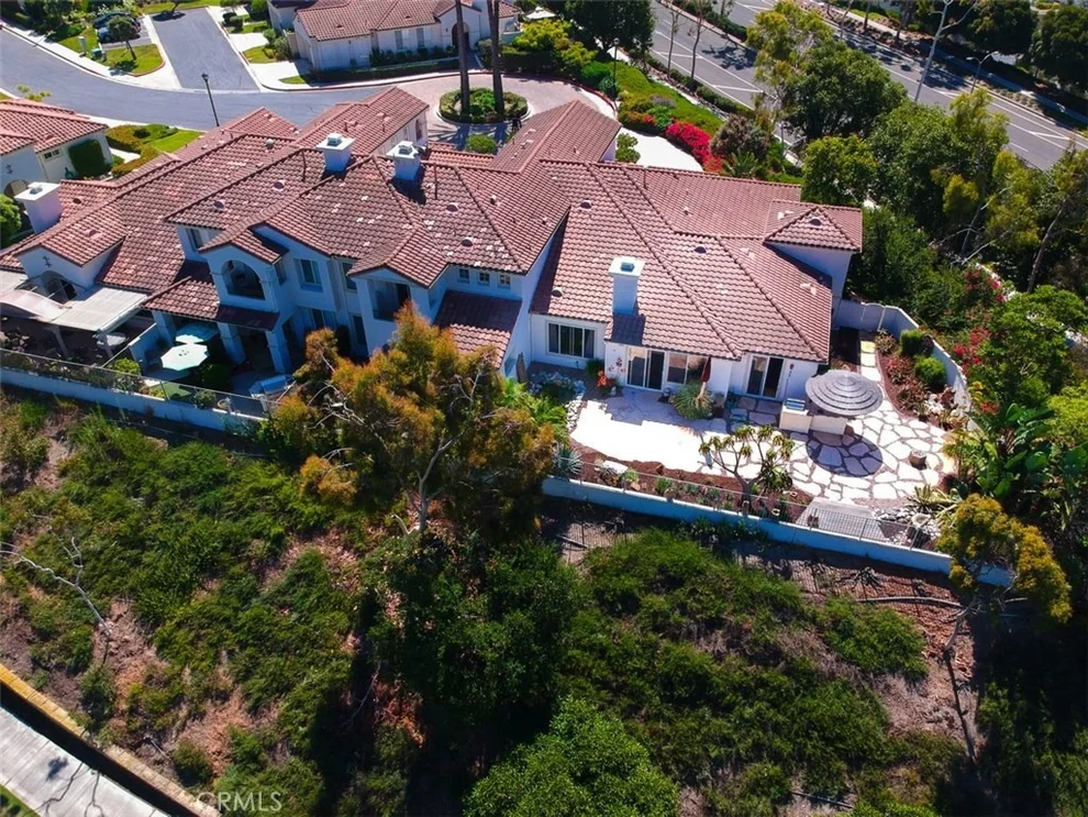 Unit for sale at 2 Avenida Cristal, San Clemente, CA 92673