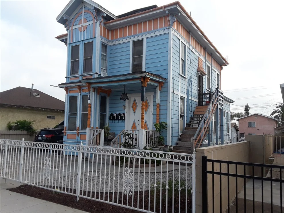 Unit for sale at 520 F Ave., National City, CA 91950
