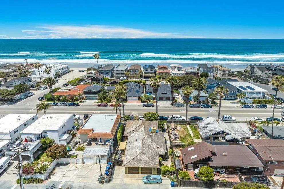 Unit for sale at 1823 25 Coast Blvd, Del Mar, CA 92014