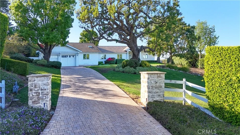 Unit for sale at 67 Eastfield, Rolling Hills, CA 90274