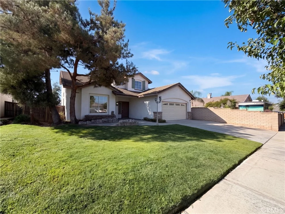 Unit for sale at 33825 Glenoaks, Yucaipa, CA 92399