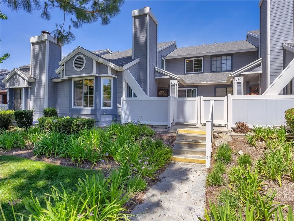 Unit for sale at 242 Spruce Court, Azusa, CA 91702