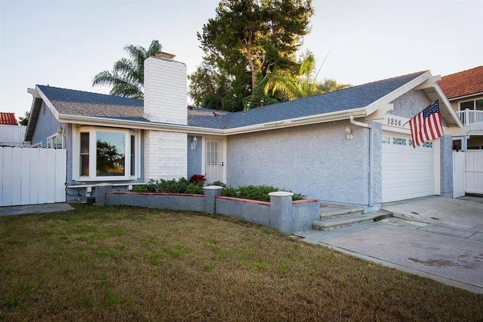 Unit for sale at 1324 Yorba, Chula Vista, CA 91910