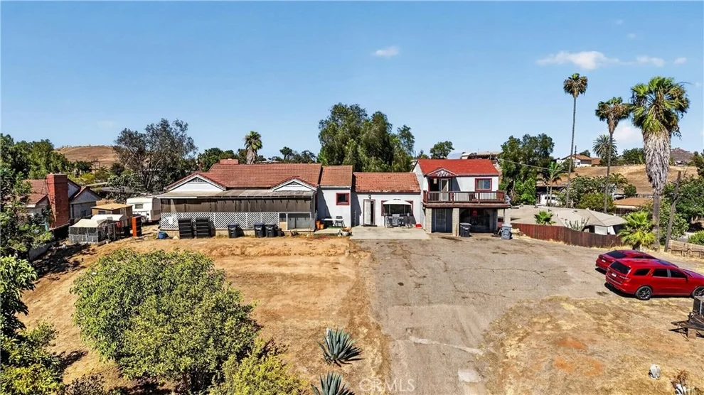 Unit for sale at 5145 Mitchell, Riverside, CA 92505