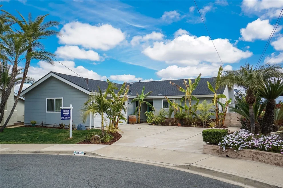 Unit for sale at 655 La Sombra Dr, El Cajon, CA 92020