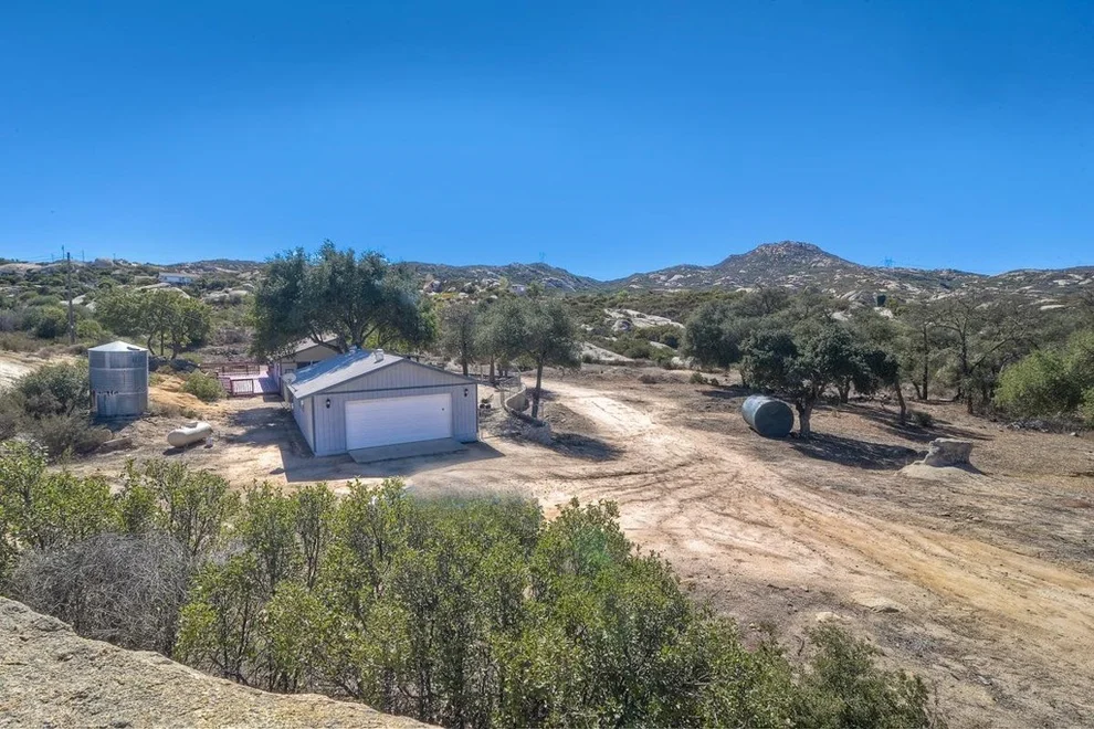 Unit for sale at 3870 Gaskill Peak Rd, Alpine, CA 91901