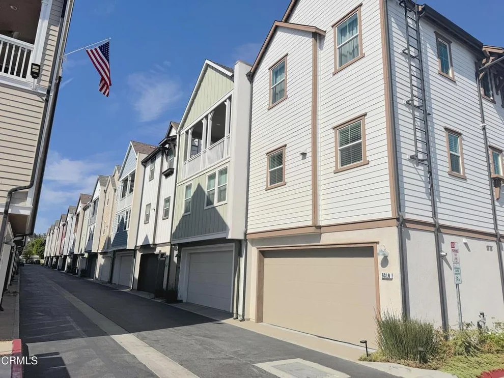Unit for sale at 8314 N Peyton Way, West Hills, CA 91304