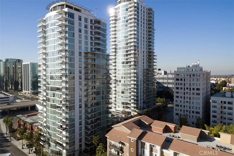 Unit for sale at 400 W Ocean Boulevard, Long Beach, CA 90802