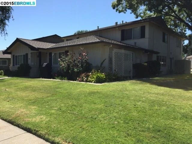 Unit for sale at 1025 MOHR LN, Concord, CA 94518