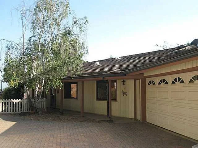 Unit for sale at 350 Vista Del Indio, Fallbrook, CA 92028