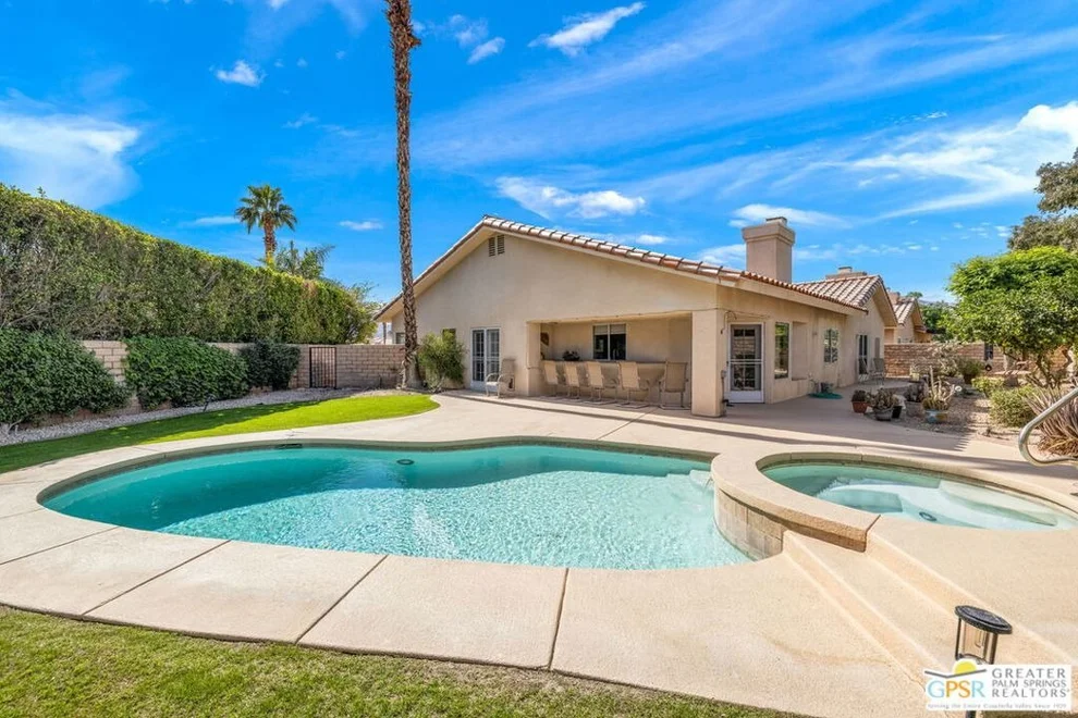 Unit for sale at 40530 Glenwood Lane, Palm Desert, CA 92260