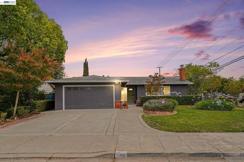 Unit for sale at 998 Wagoner Dr, Livermore, CA 94550