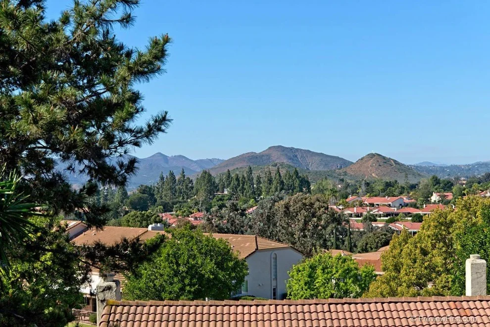Unit for sale at 17420 Plaza Dolores, San Diego, CA 92128