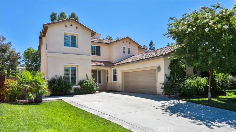 Unit for sale at 32572 Campo Drive, Temecula, CA 92592