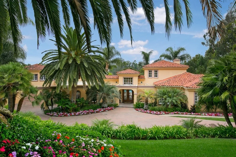Unit for sale at 16304 Avenida de los Olivos, Rancho Santa Fe, CA 92067