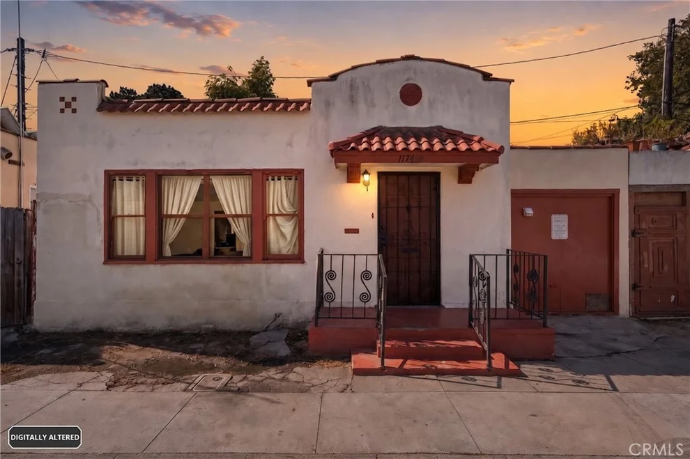 Unit for sale at 1174 E 9th Street, Long Beach, CA 90813