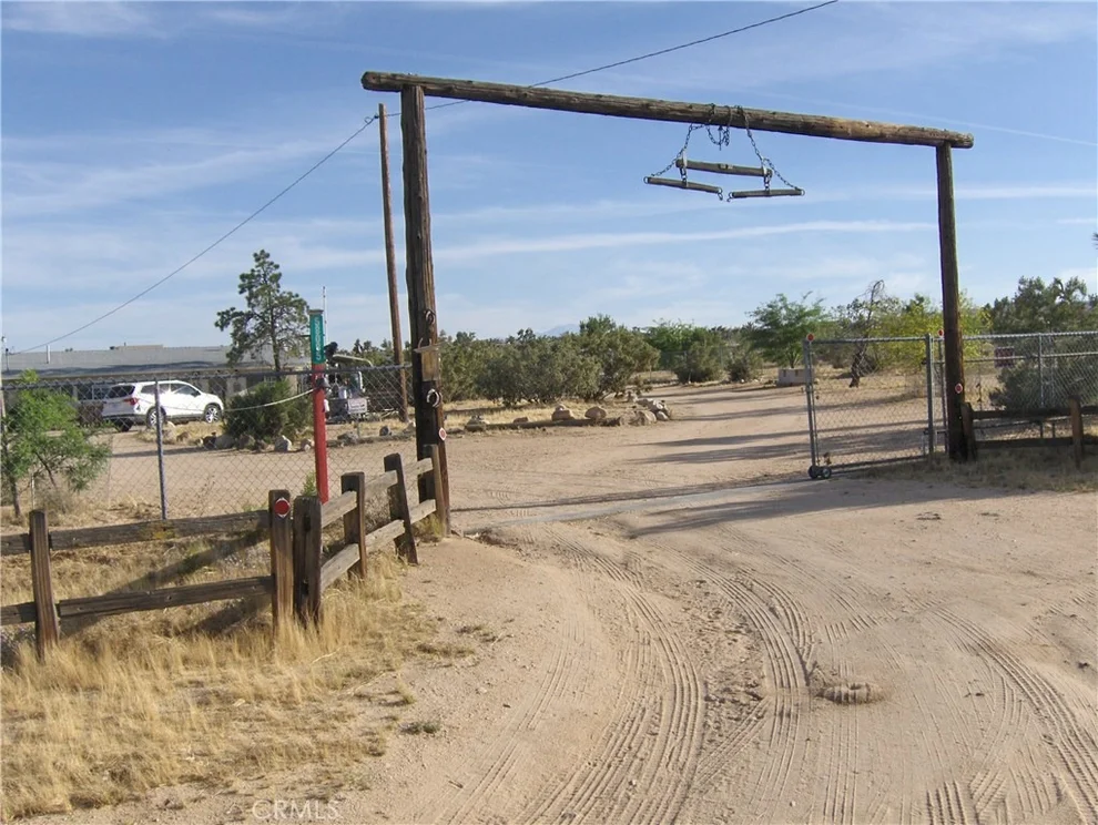 Unit for sale at 58085 Sunny Sands DR, Yucca Valley, CA 92284