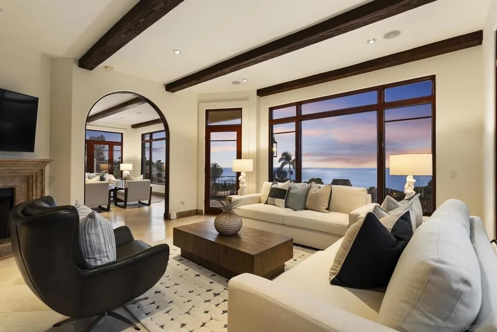 Unit for sale at 1745 Amalfi St, La Jolla, CA 92037