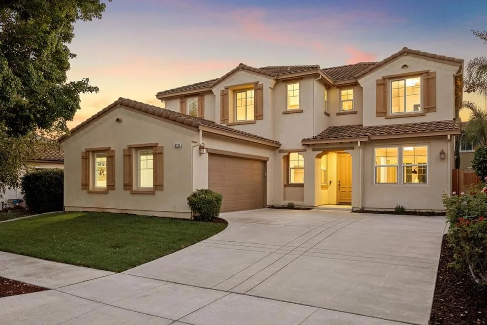 Unit for sale at 9743 Desert Bloom Place, Gilroy, CA 95020