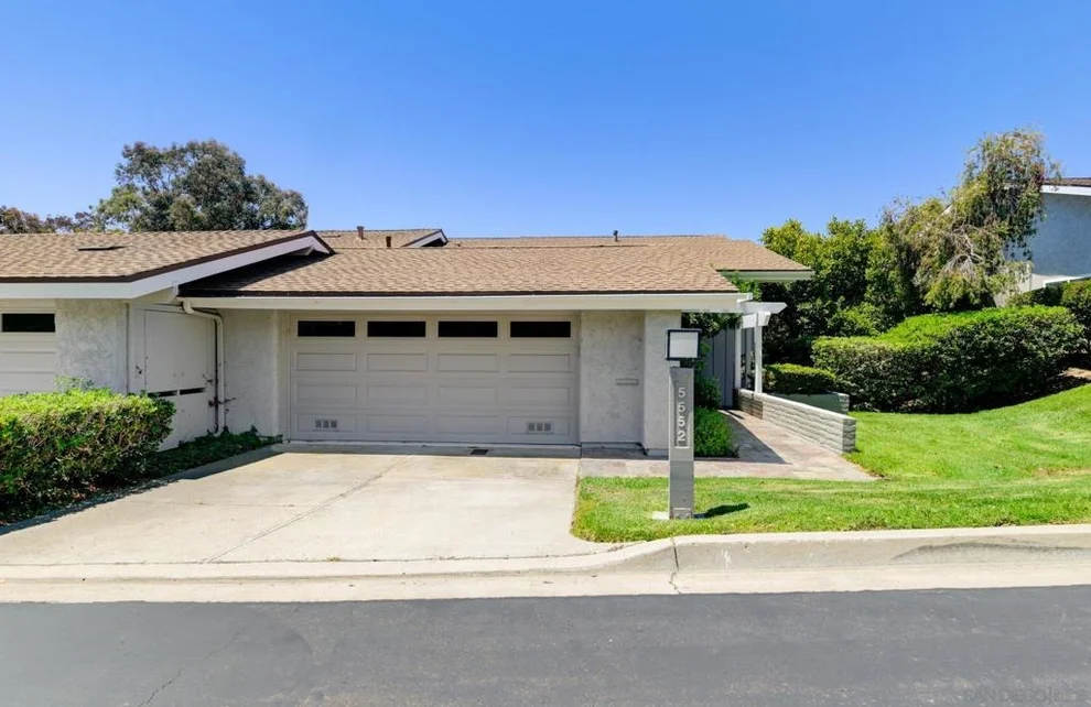Unit for sale at 5552 Caminito Herminia, La Jolla, CA 92037