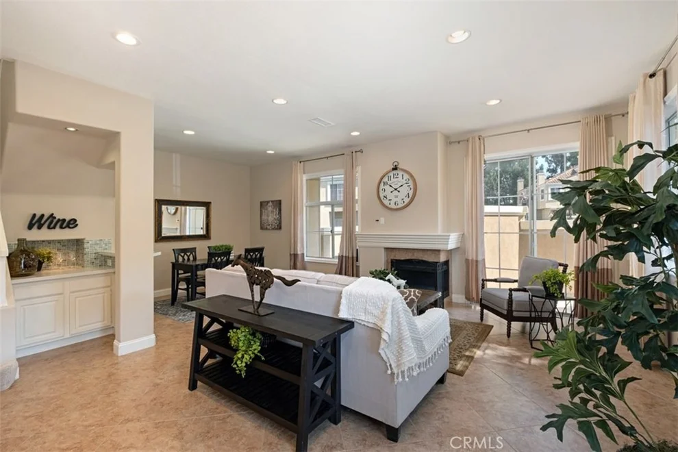 Unit for sale at 9 ENCORE Lane, Aliso Viejo, CA 92656